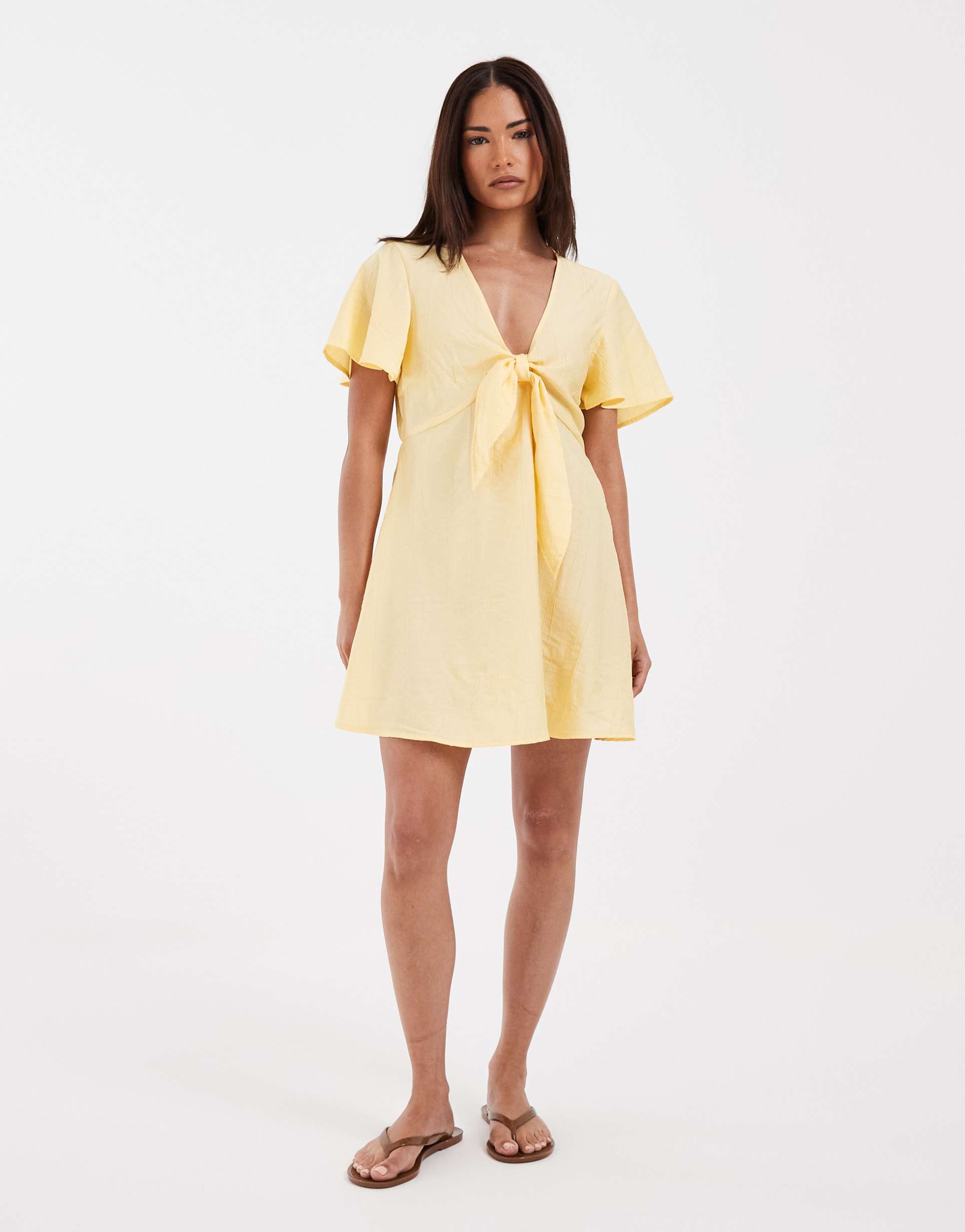 vero moda petite crinkle textured woven tie front mini dress in golden yellow