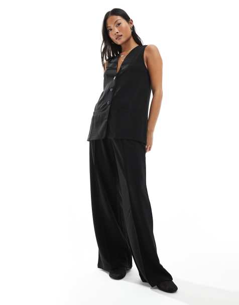 Vero Moda Petite wide leg jersey crepe trouser co-ord in black 