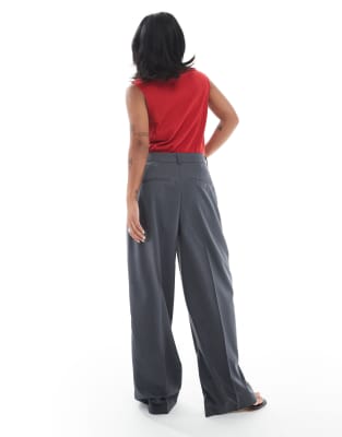 Vero Moda Petite Dad Fit Tailored Pants In Gray