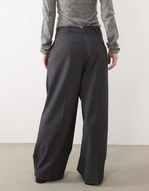 Vero Moda Petite double pleat front wide leg pant in dark grey melange, 2 of 5