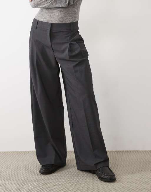 Vero Moda Petite double pleat front wide leg pant in dark grey melange, 4 of 5