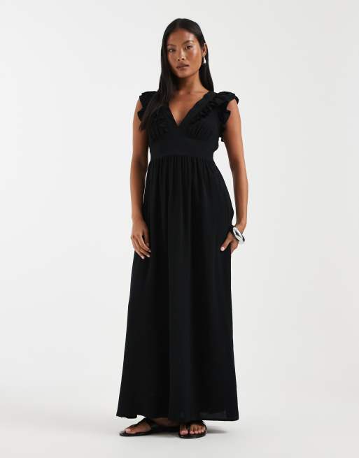 Vero Moda Petite Easy Joy ruffle shoulder plunge front midi dress in black, 2 of 4