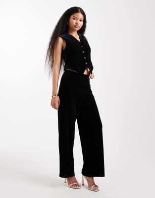 Vero Moda Petite - Elegante Hose aus Samt in Schwarz mit Frontnaht, Kombiteil