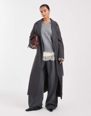 Vero Moda Petite - Extra-langer, eleganter Mantel in meliertem Dunkelgrau mit Bindegürtel