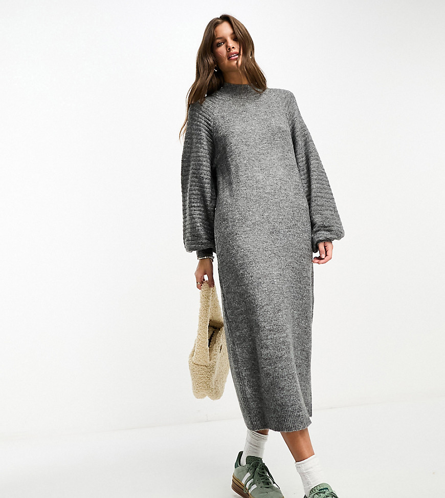 Vero Moda Petite Extreme Sleeve Knitted Midi Dress In Gray
