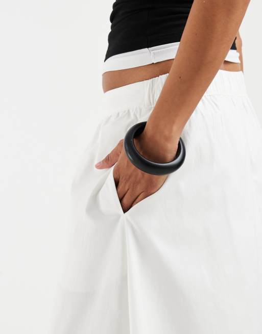 Vero Moda Petite - Falda midi blanca sin cierres de corte amplio, 5 de 5