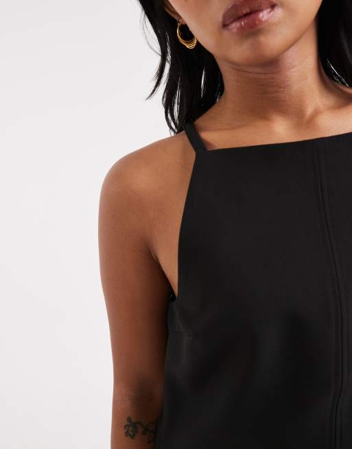 Vero Moda Petite – Figurbetontes Mini-Trägerkleid in Schwarz mit Ringerrücken, 3 von 4