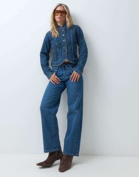 Vero Moda Petite Flora high rise straight leg jeans with belt in medium blue denim - view 1