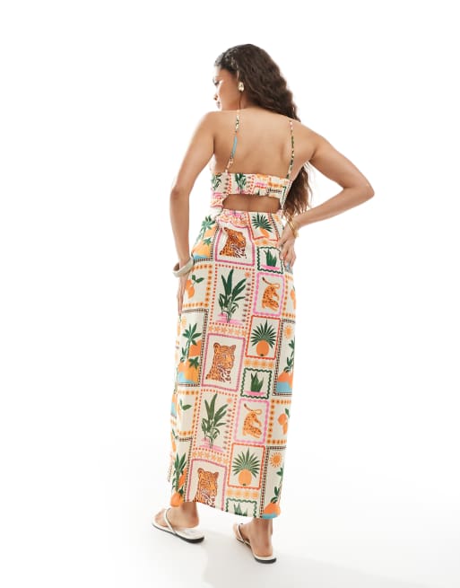 Vero Moda Petite halter maxi dress in tropical postcard print