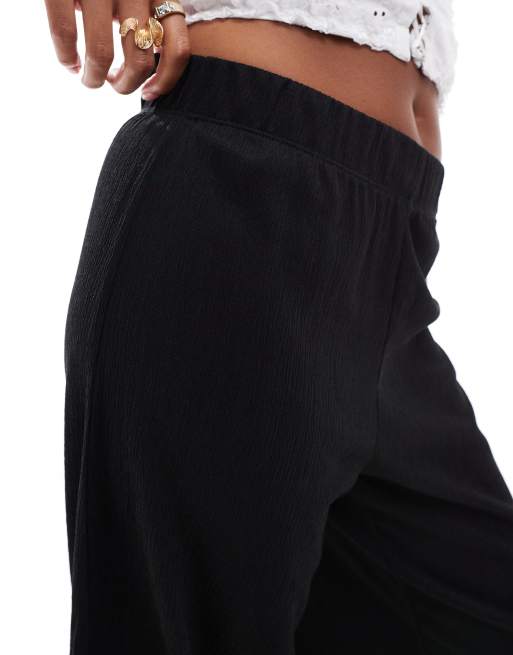 Vero Moda Petite – Hose in Schwarz aus Jersey-Kreppstoff mit weitem Bein, 5 von 5