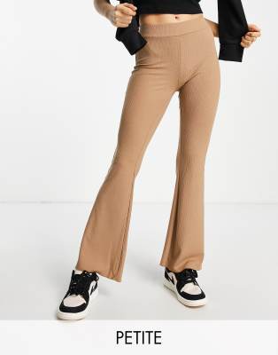 Vero Moda Petite jersey ribbed flare leggings in tan-Brown