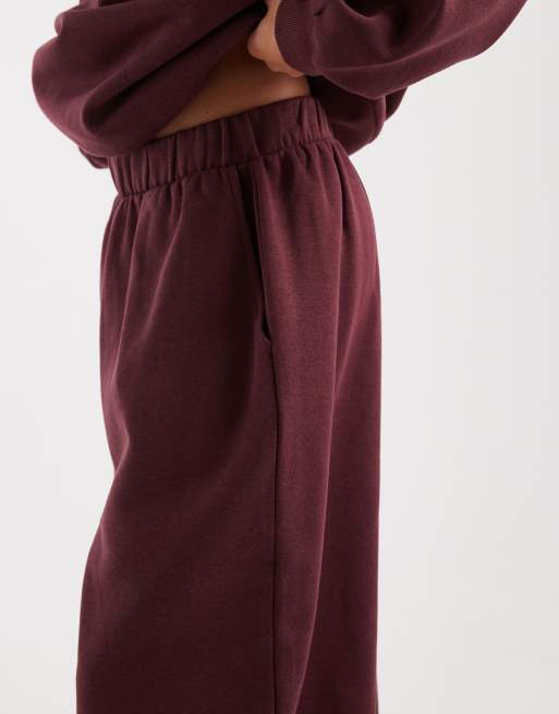 Vero Moda Petite - joggers oversize de pierna globo en burdeos, conjunto, 5 de 5