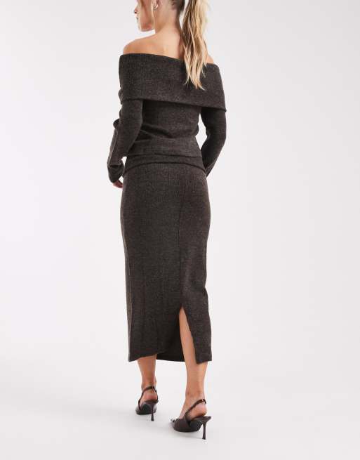 Vero Moda Petite - Jupe d'ensemble mi-longue en tissu doux avec taille rabattue - Chocolat chiné, 2 de 5