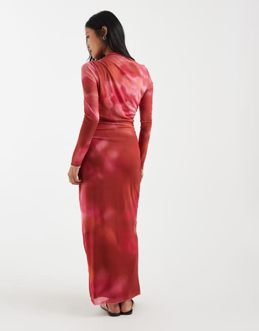 Vero Moda Petite – Langärmliges, fließendes Netzstoff-Maxikleid mit Marmormuster in Rosa und Orange, 3 von 4