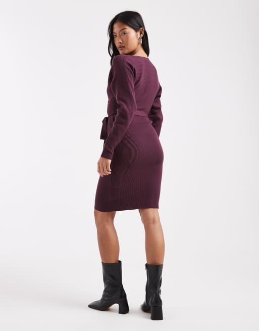 Vero Moda Petite – Langärmliges, kurzes Strick-Wickelkleid in Burgunderrot mit Bindegürtel, 4 von 4