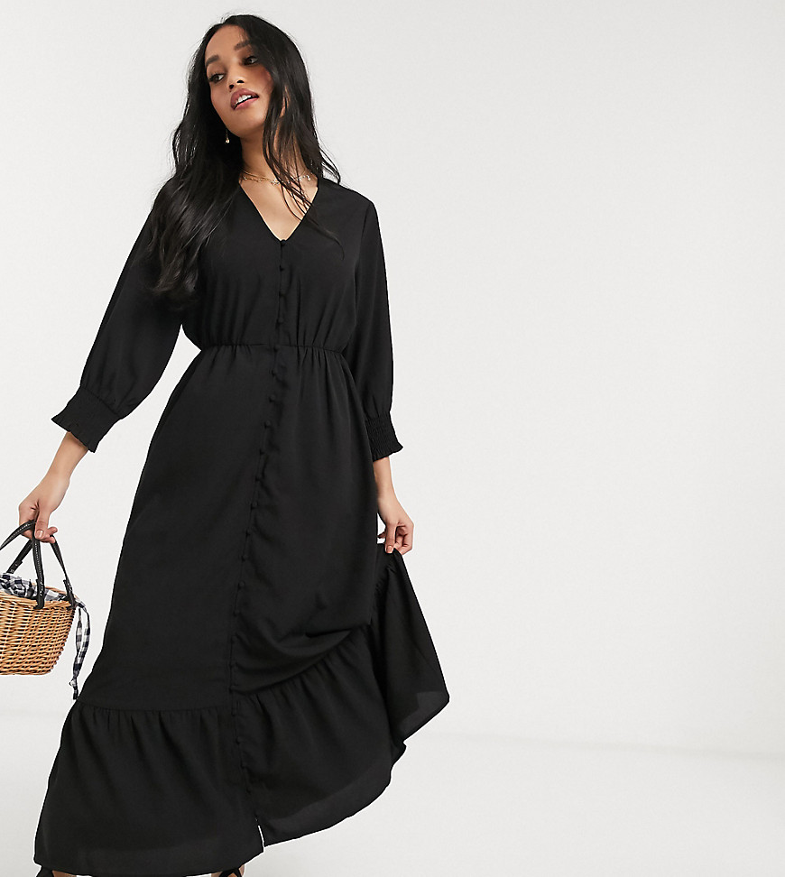 Vero Moda Petite - Lange aangerimpelde jurk met knopen en verlaagde zoom in zwart-Bruin