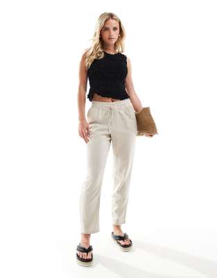 Vero Moda Petite linen blend tapered trouser in stone