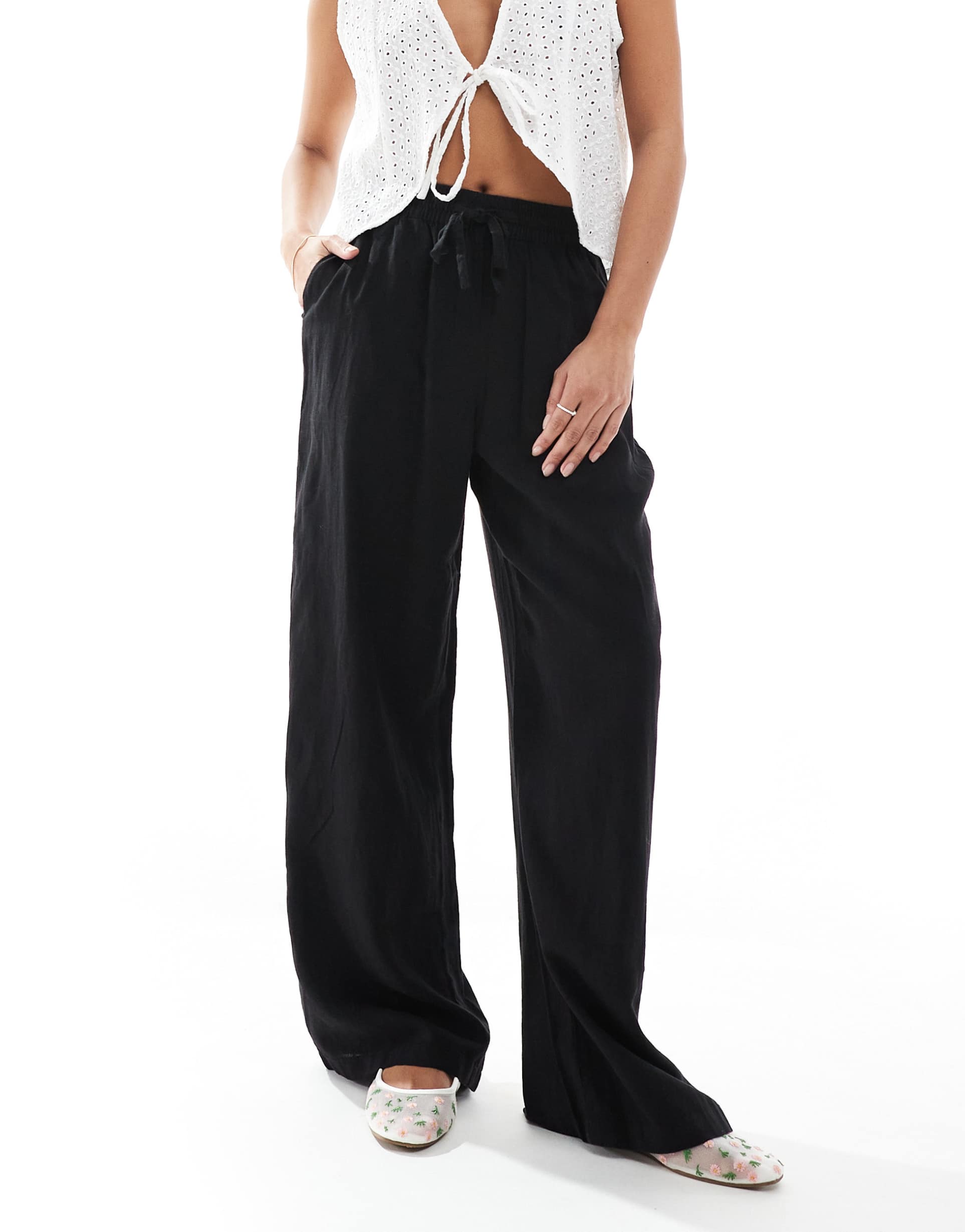 vero moda petite linen touch wide leg pants in black