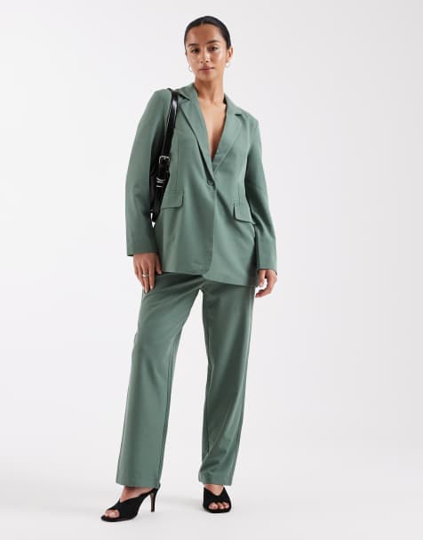 Vero Moda Petite loose fit tailored blazer and straight leg trouser set in green - view 1