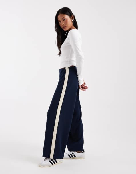 Vero Moda Petite - Losse broek met elastische taille en zijstreep in marineblauw - view 1