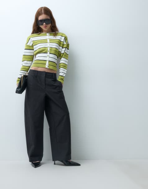 Vero Moda Petite mid rise barrel leg trouser in black - view 1