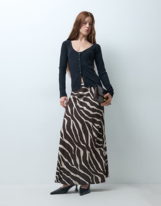 Vero Moda Petite mid rise satin maxi skirt in chocolate zebra print, 2 of 5