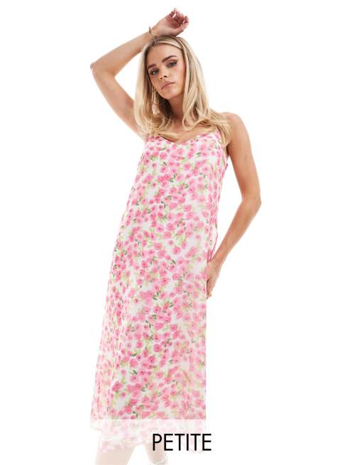 Vero Moda Petite - Midikjole med cami-stropper og lyserødt blomstermønster