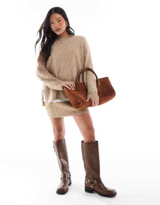 Thumbnail - Vero Moda Petite - Mini-Strickrock in Camel mit Zopfmuster, Kombiteil-Neutral