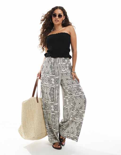 Vero Moda Petite – Monokroma, vida byxor med volym, hög midja och mönster