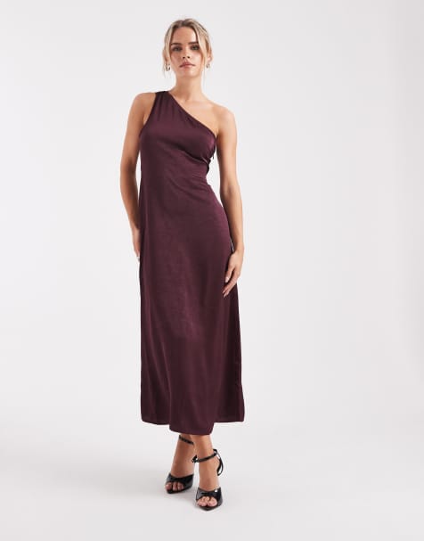 Vero Moda Petite one-shoulder satin maxi dress in burgundy - view 1