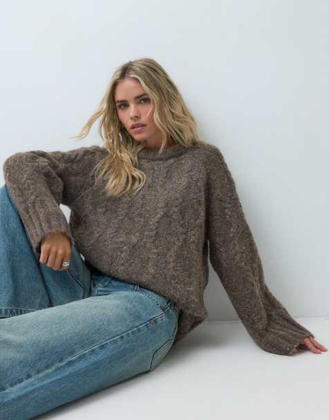 Vero Moda Petite oversized chunky cable knit jumper in cocoa brown melange - view 1