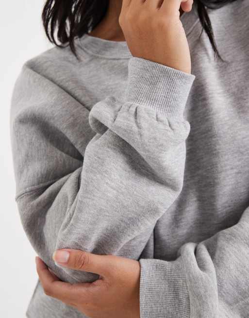 Vero Moda Petite oversized sweatshirt co-ord in light grey , 3 of 4