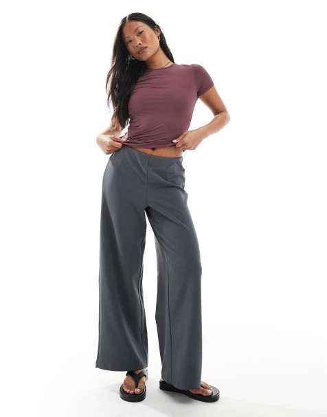 Vero Moda Petite - Pantalon ample à enfiler avec fines rayures - Gris - view 1