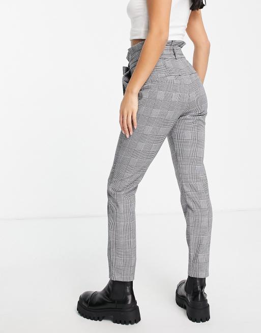 Vero Moda Petite paperbag trouser in grey check, 4 of 4