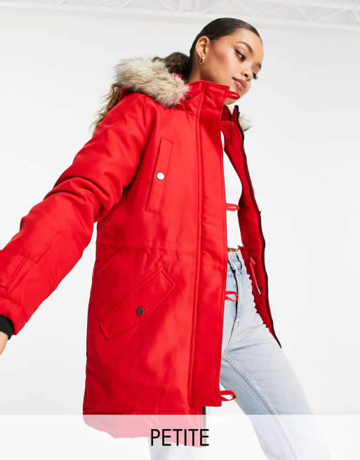 Vero Moda Petite parka faux-fur lined in red |