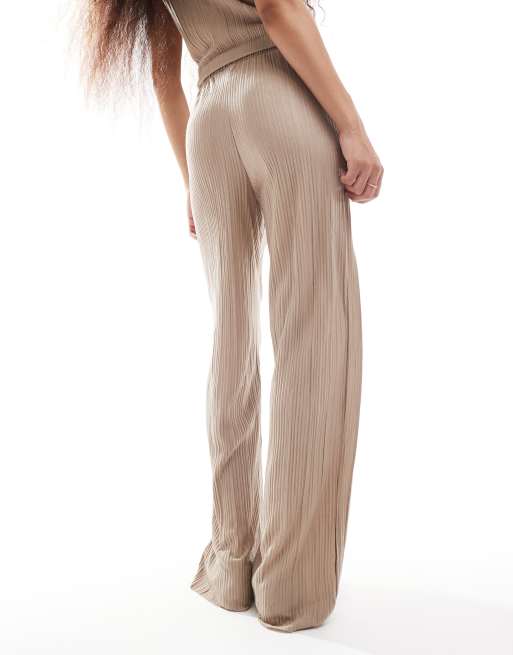 Vero Moda Petite plisse pants in stone (part of a set), 5 of 5