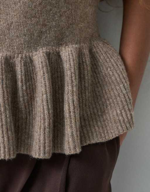 Vero Moda Petite Premium peplum waist jumper in beige, 4 of 5
