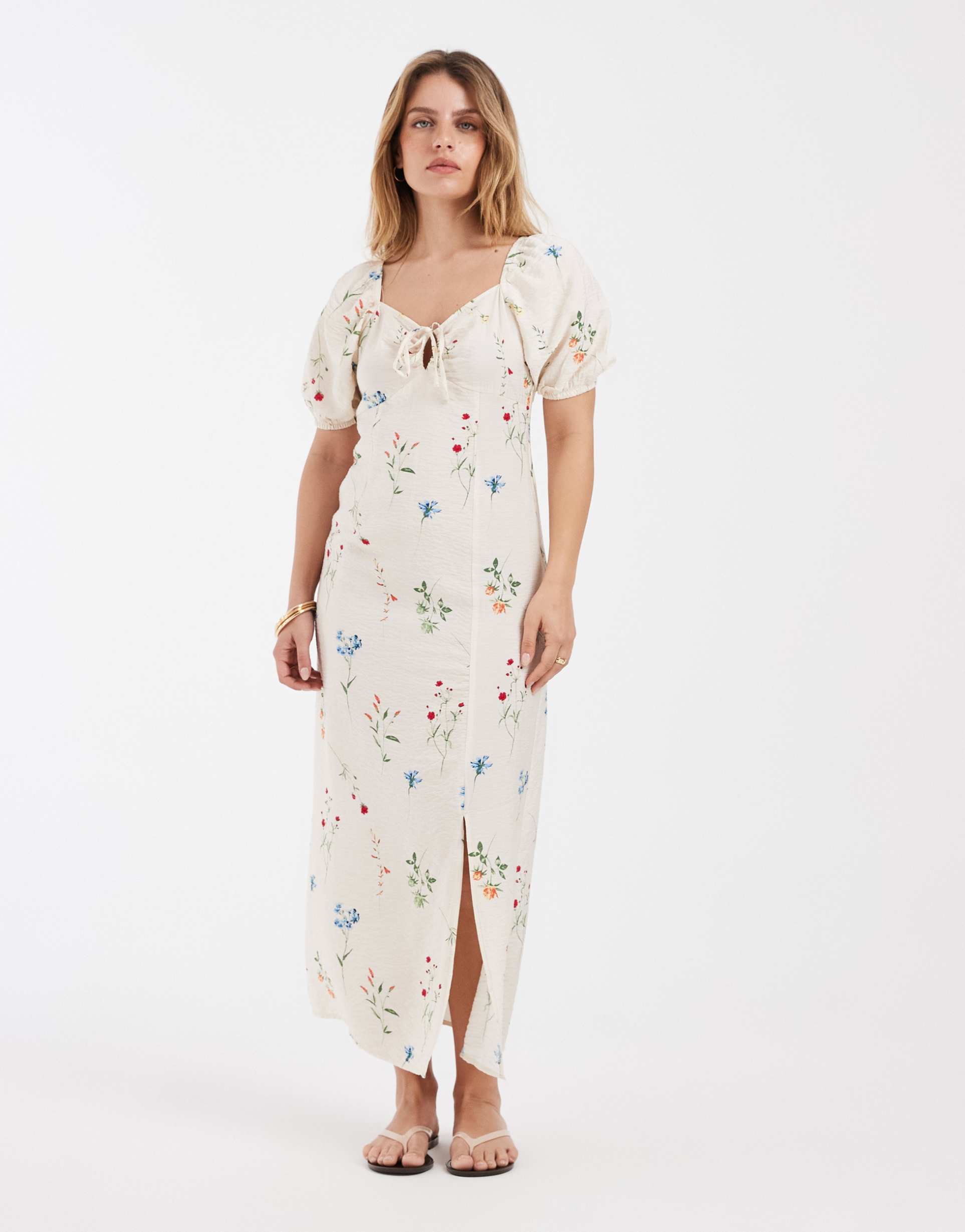 vero moda petite puff sleeve tie front detail maxi dress in cream floral print