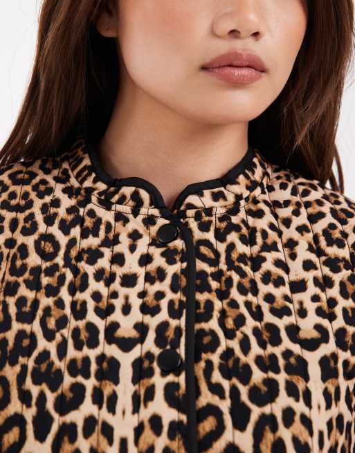 Vero Moda Petite quilted jacket in leopard print , 4 of 4