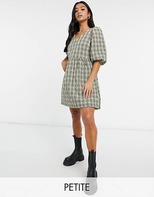 Vero Moda Petite quilted smock mini dress in check print