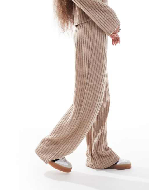 Vero Moda Petite ribbed jersey wide leg trouser co-ord in beige, 5 of 5