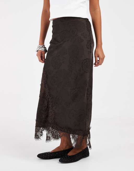 Vero Moda Petite satin midi skirt with lace detail in chocolate brown, 2 of 5