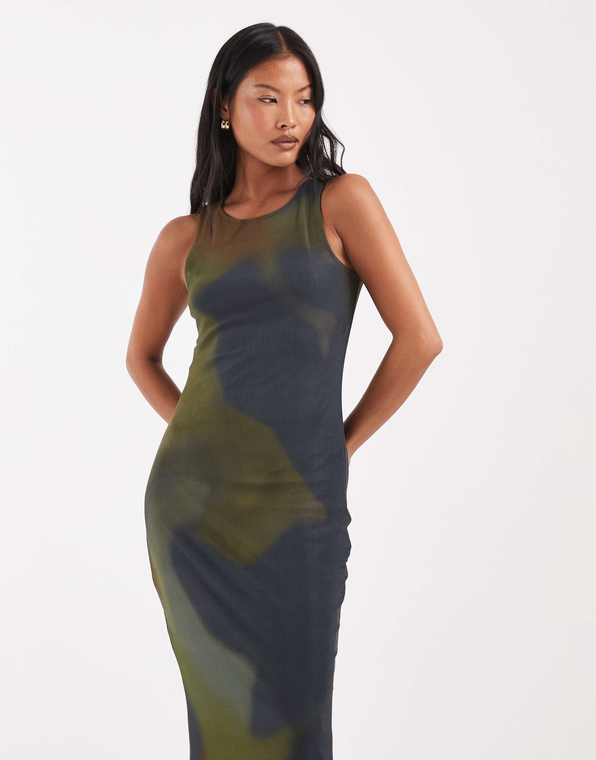 vero moda petite sleeveless seam front mesh dress in brown and green swirl print