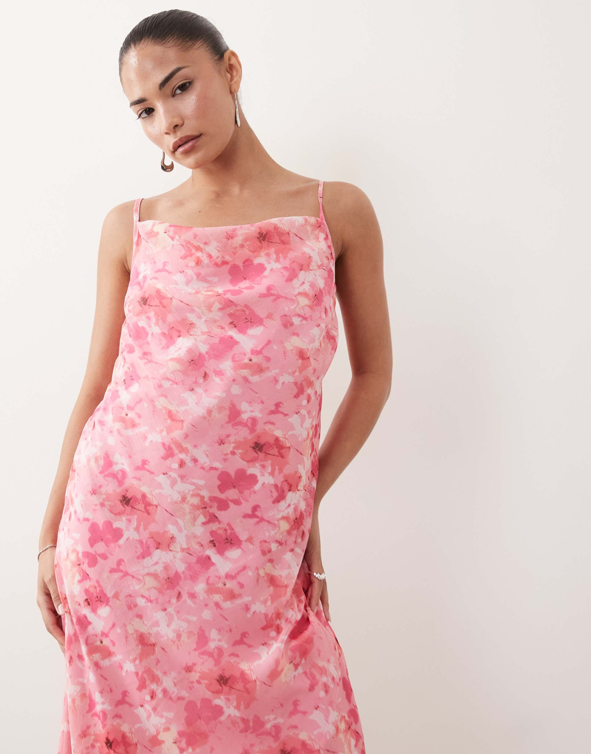 vero moda petite smilla chiffon cowl neck cami midi dress in tonal pink floral print