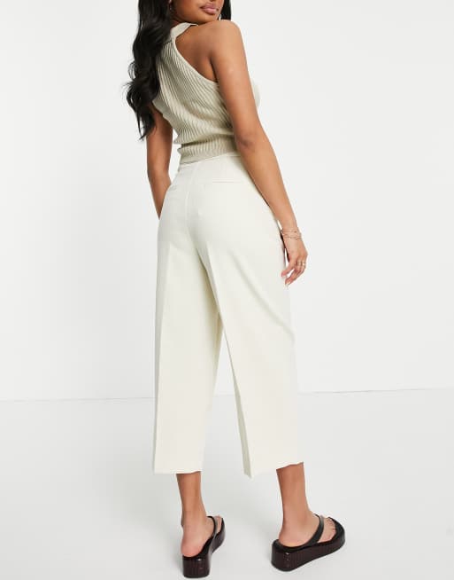 Vero Moda Petite stretch culottes in cream