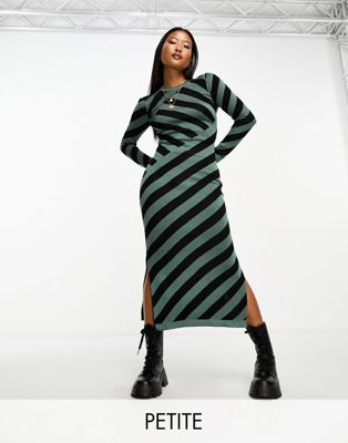 Vero Moda Petite stripe knitted maxi dress in green and black