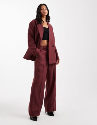 Vero Moda Petite tailored herringbone blazer and wide leg pants set in burgundy