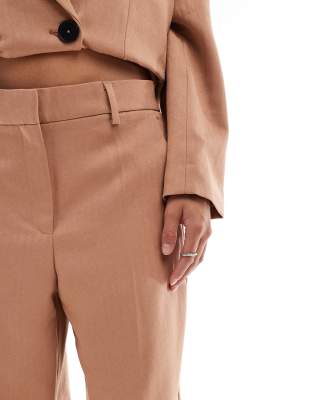 Vero Moda Petite Tailored Herringbone Wide Leg Pants In Brown