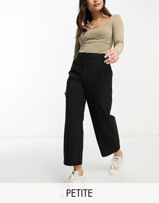 Vero Moda Petite tailored straight leg cropped pants with slanted pockets  in black