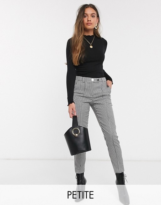 Vero Moda Petite tapered trousers in dogtooth
